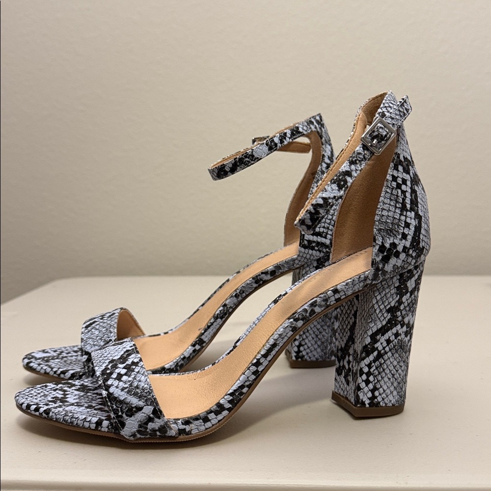 Madden Girl Black and White Snake Print Heels